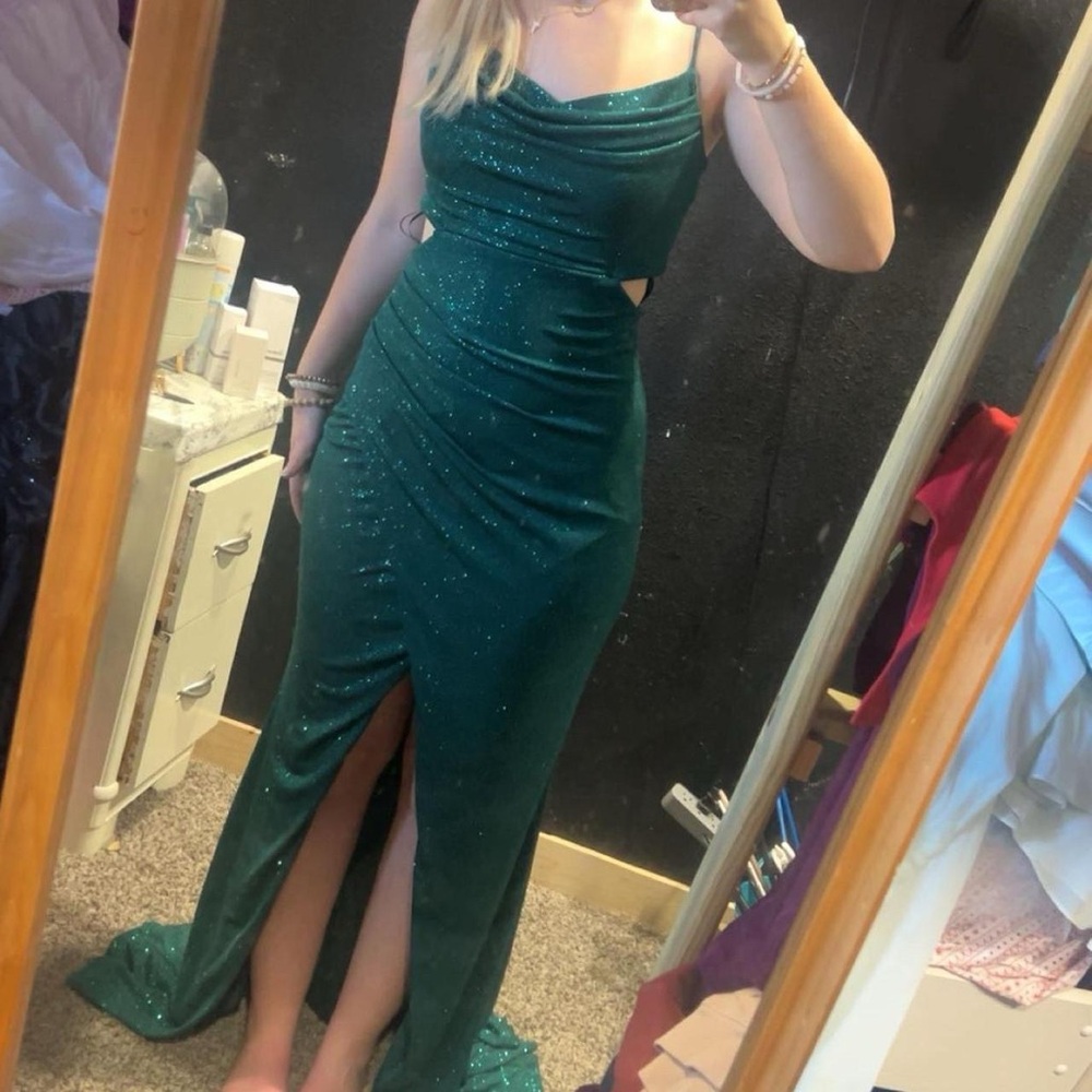 Windsor green Glittery Prom dress